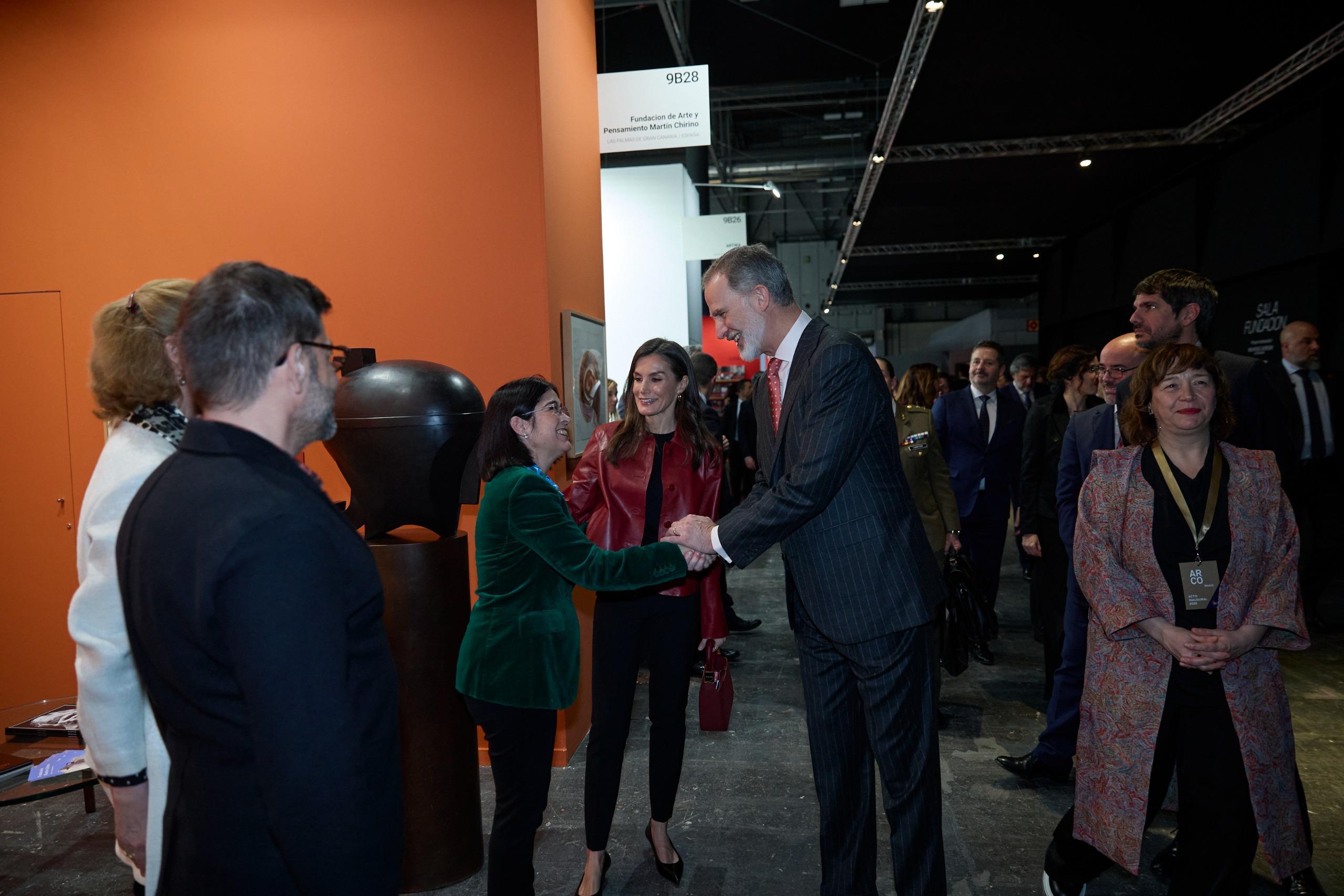 Darias participa en la inauguración de la exposición del centenario del escultor Martín Chirino en la feria ARCOmadrid