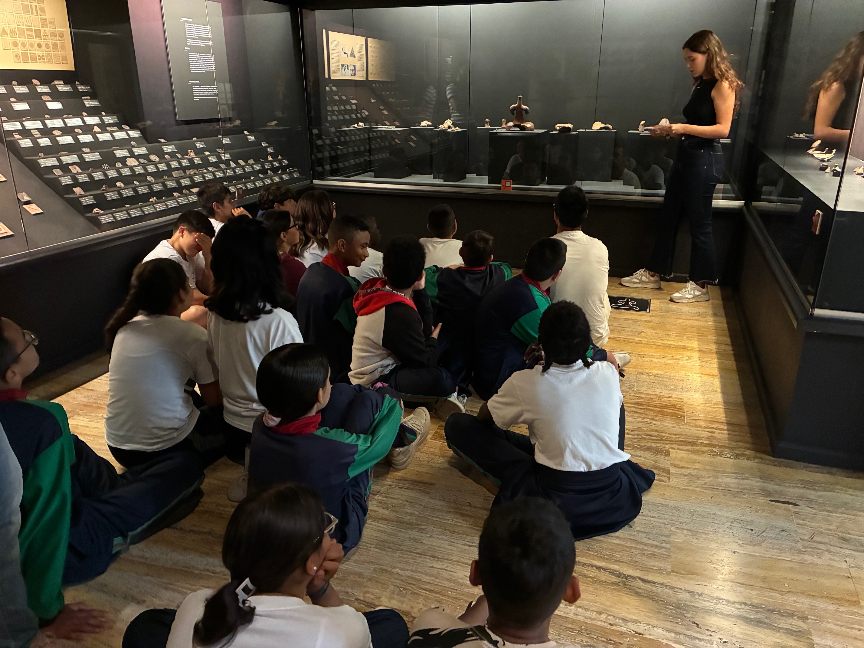 El Museo Canario acoge una propuesta creativa del IES Alonso Quesada en el marco de su proyecto “Guías por un día”