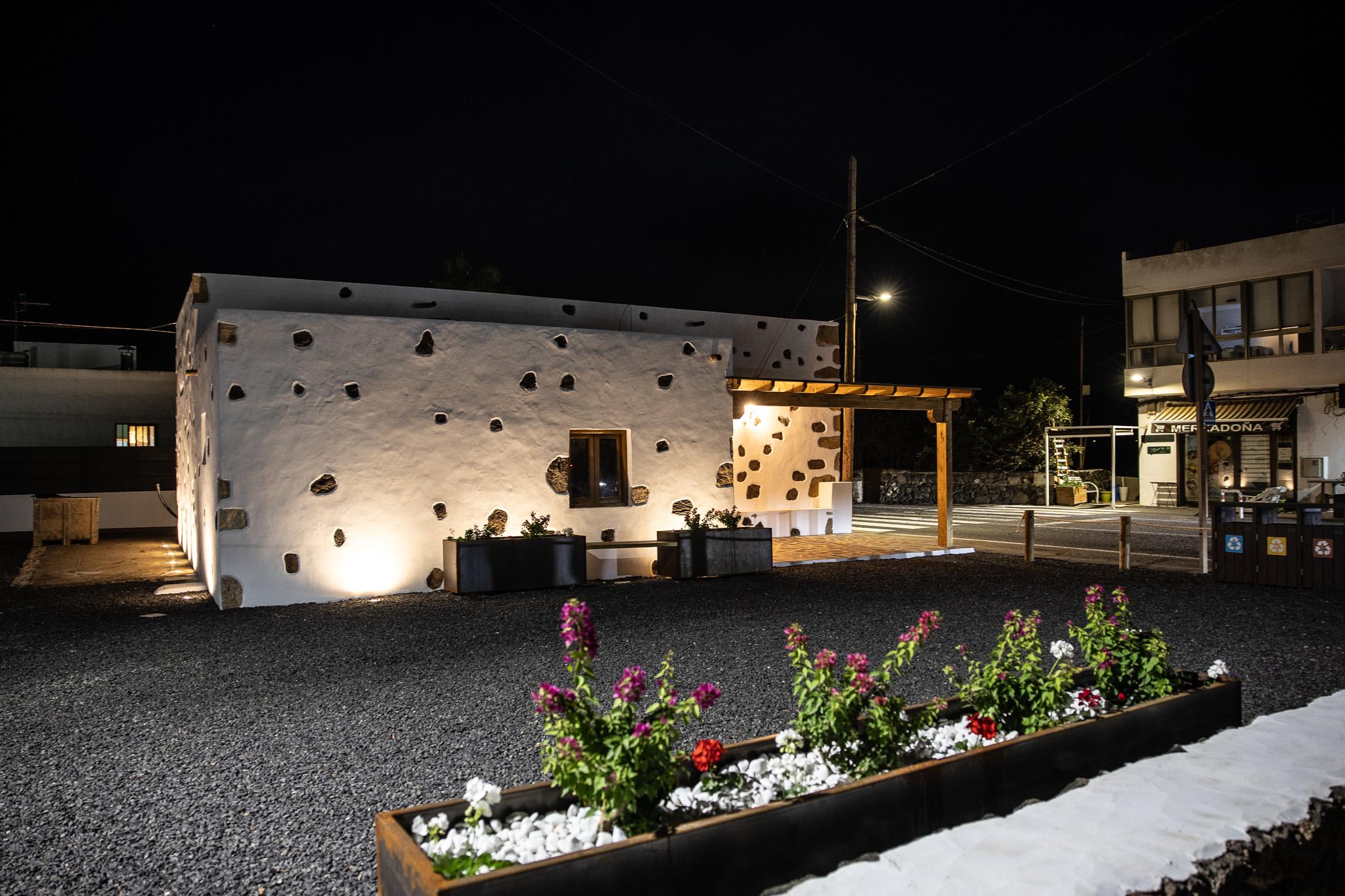 Casa El Maestro en La Oliva