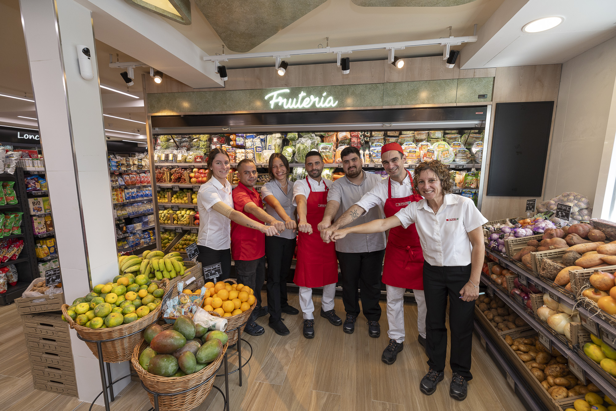 SPAR Bandama reabre sus puertas tras una remodelación completa de sus instalaciones