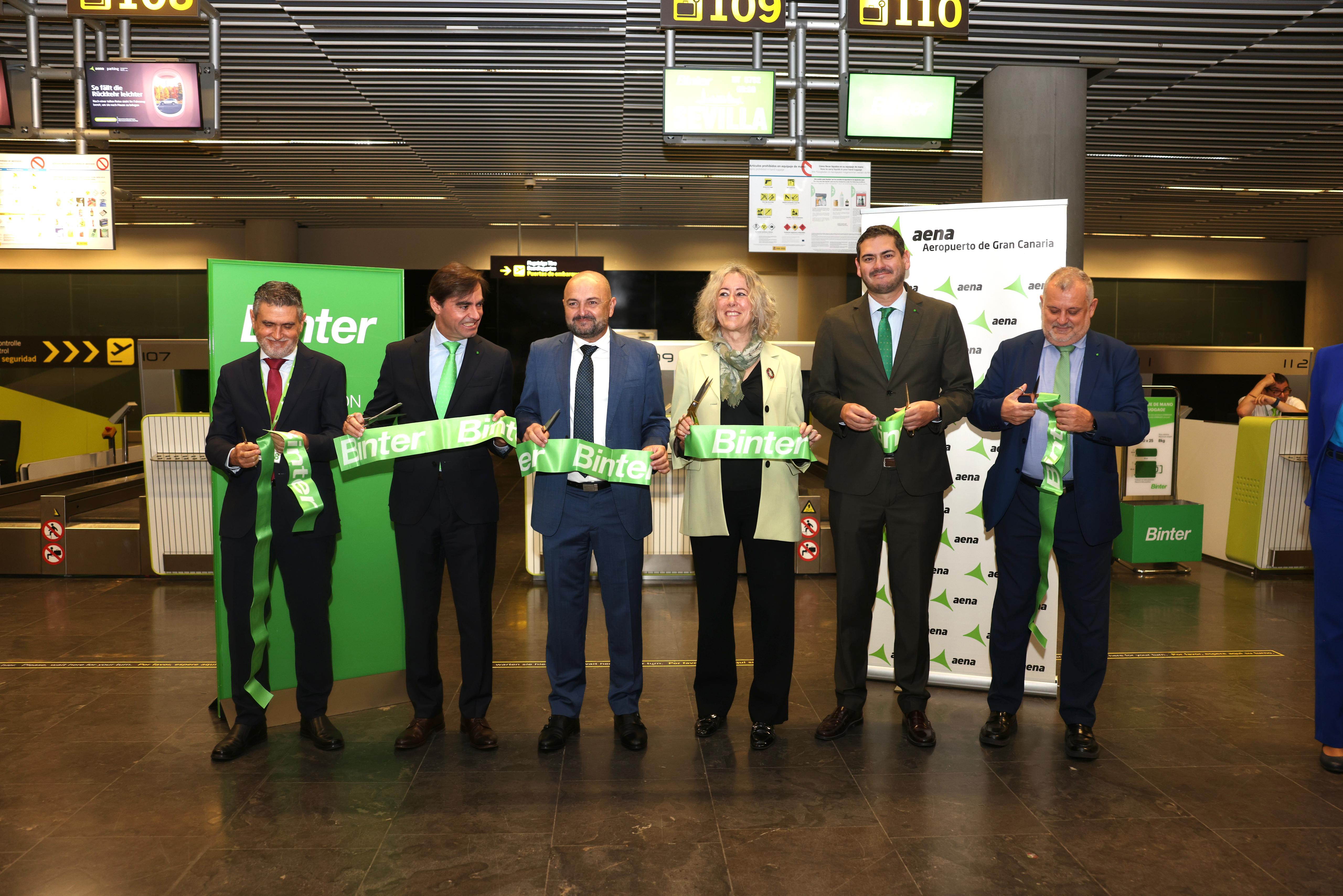 Binter inaugura los vuelos directos entre Canarias y Sevilla