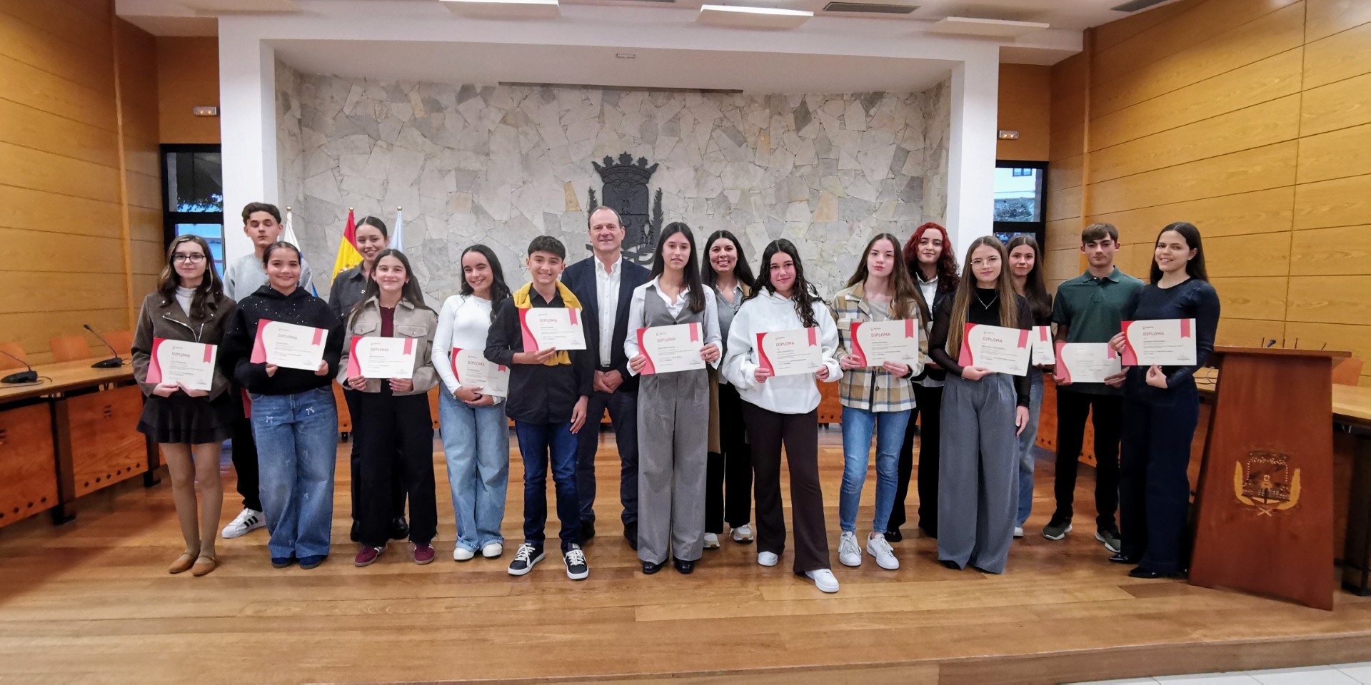 El Ayuntamiento de Agüimes reconoce los 15 mejores expedientes académicos del municipio