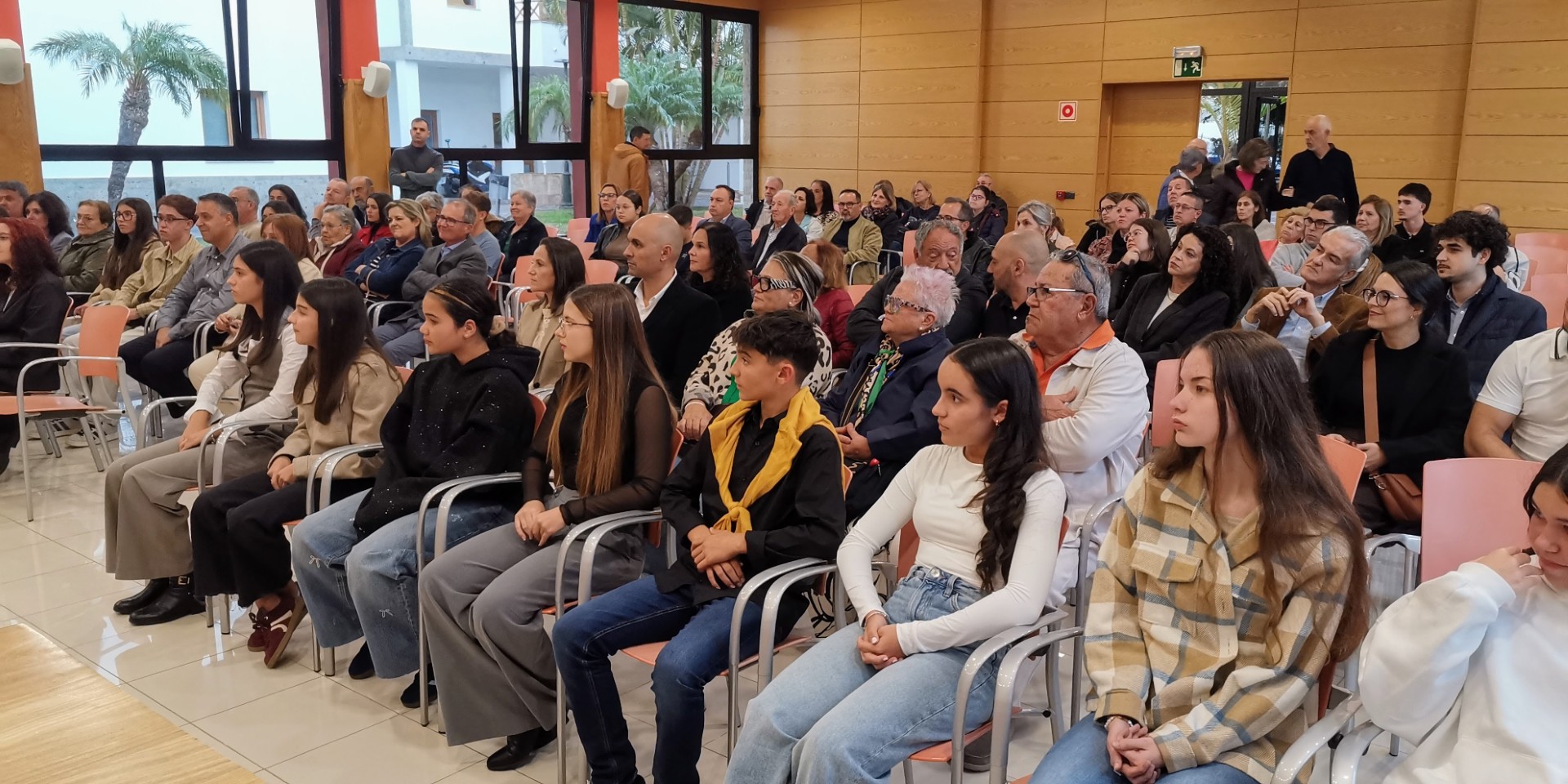 El Ayuntamiento de Agüimes reconoce los 15 mejores expedientes académicos del municipio