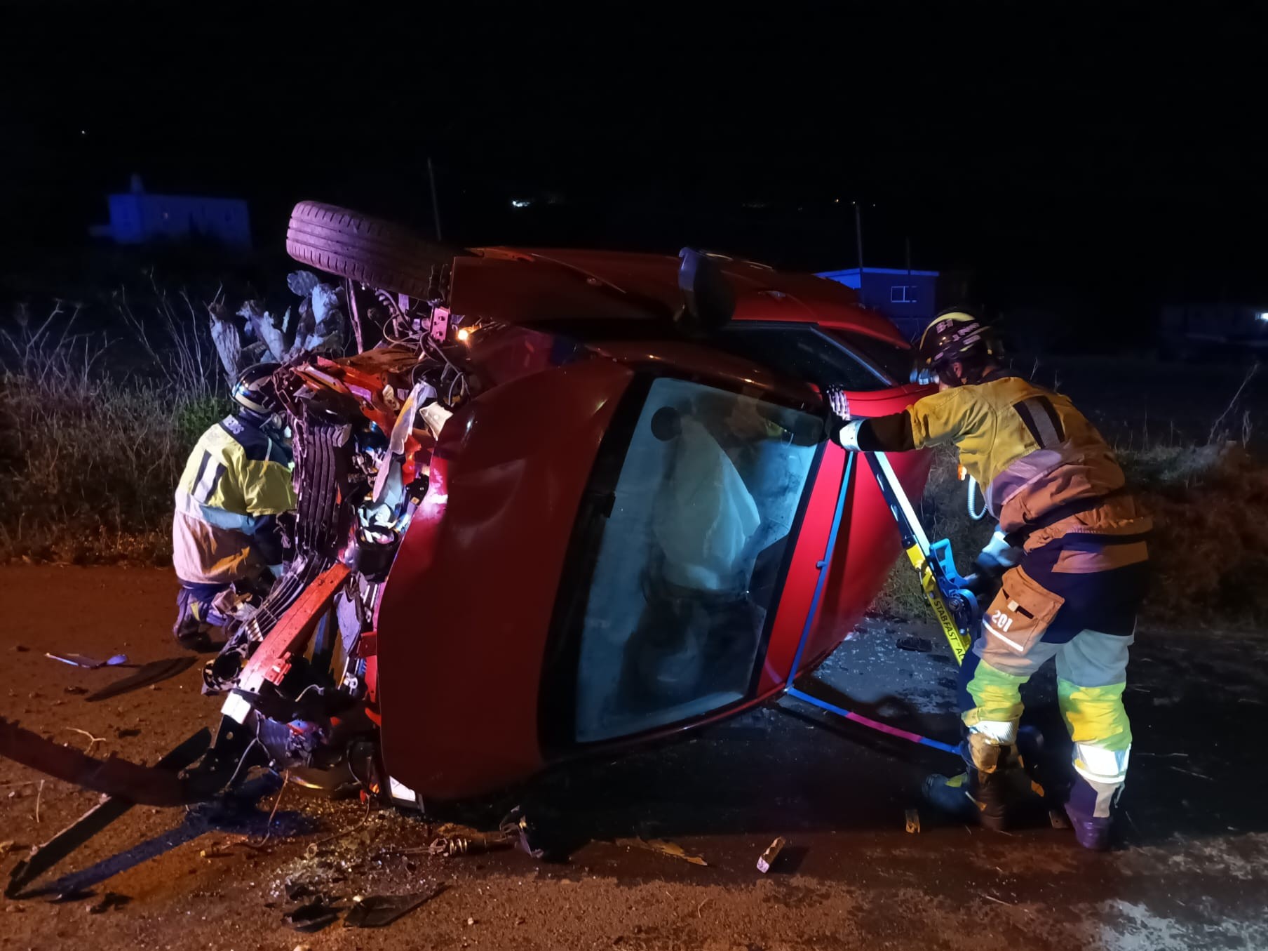 Bomberos de Tenerife intervienen en accidente de tráfico