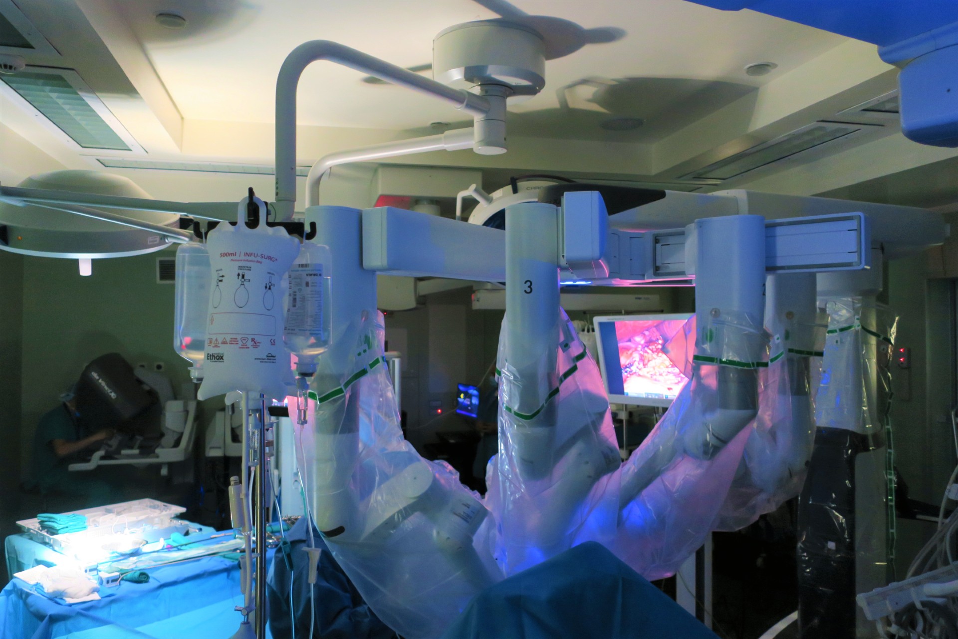 El Hospital La Candelaria realiza más de trescientas intervenciones con cirugía robótica en 2025