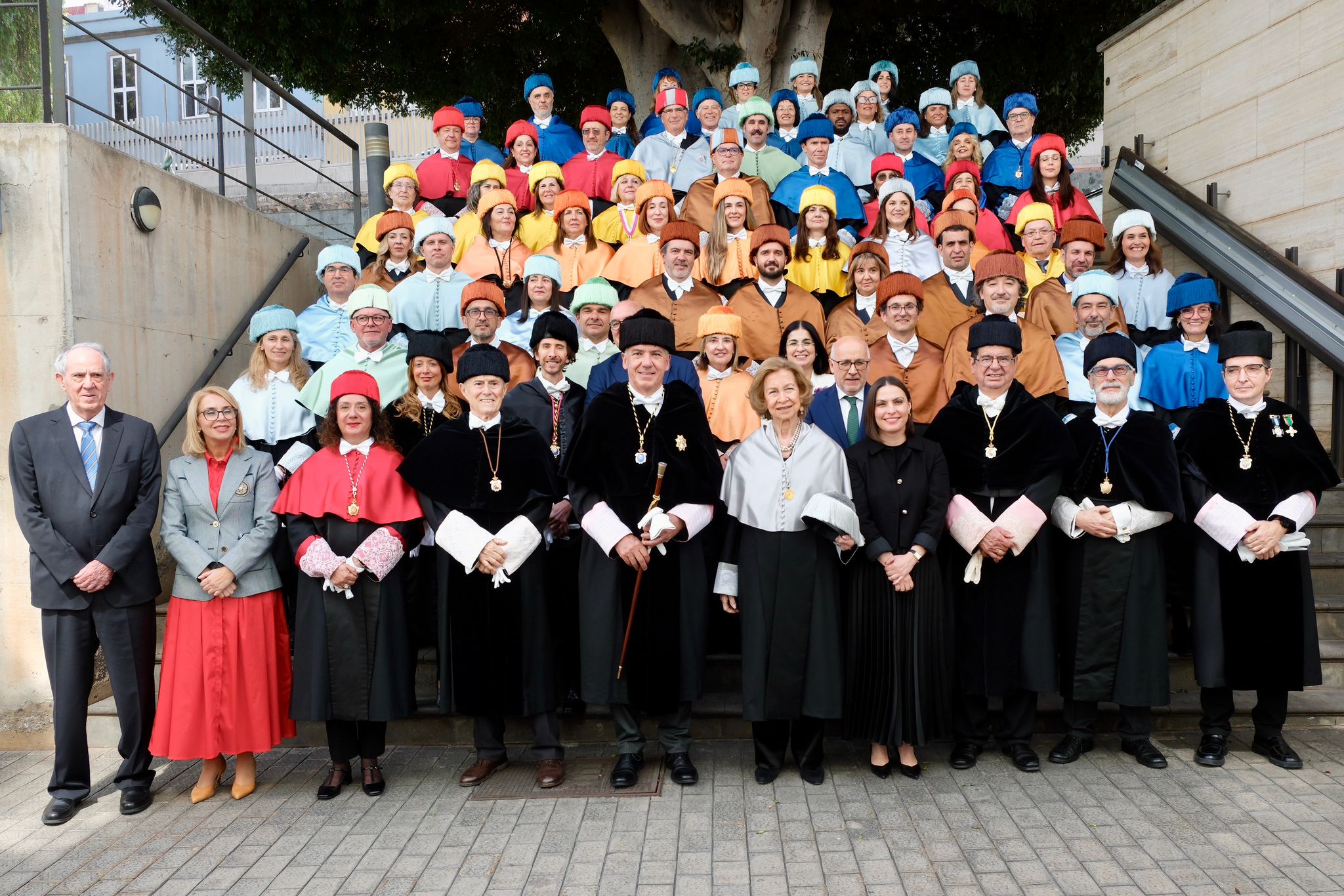 La ULPGC inviste a SM La Reina Doña Sofía como Doctora Honoris Causa