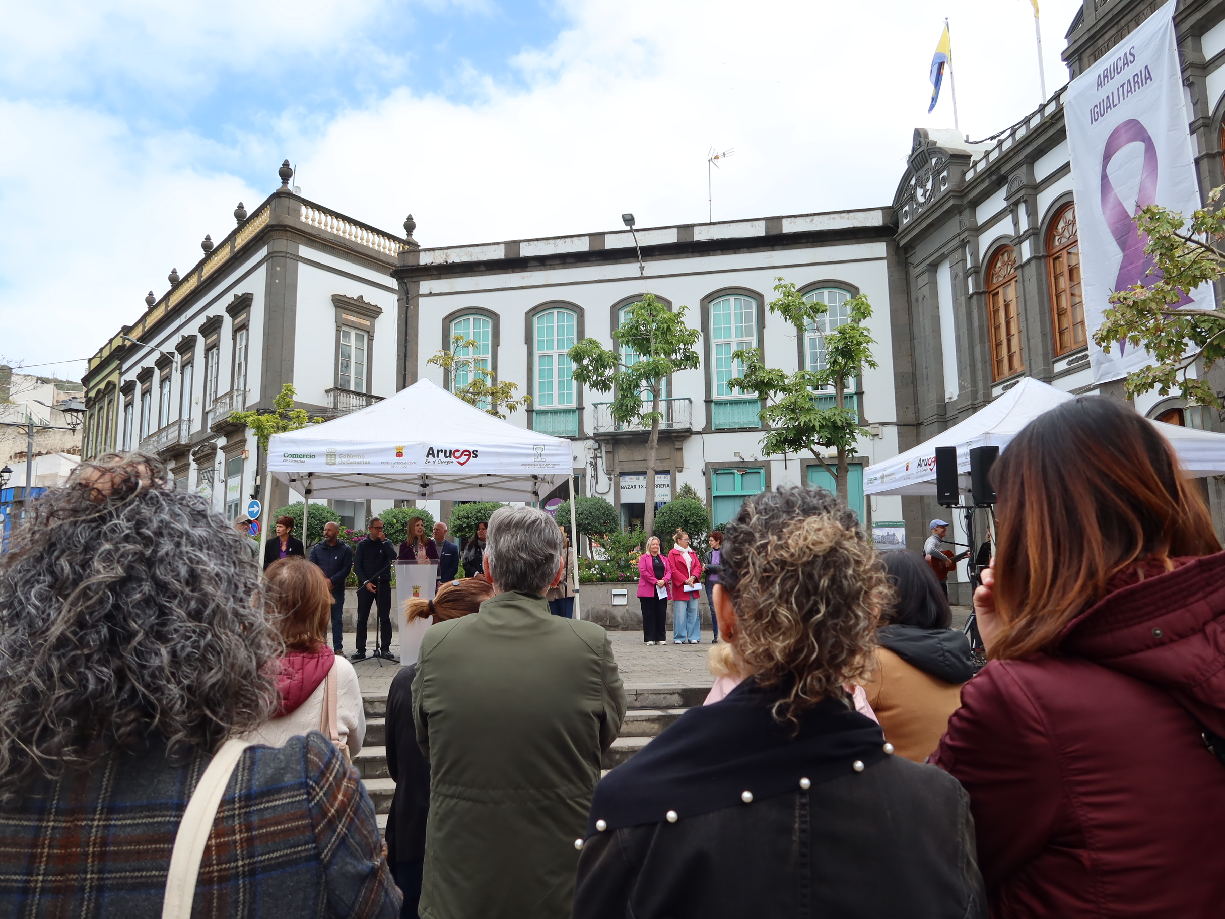 Lectura del Manifiesto institucional por el Día Internacional de la Mujer en Arucas