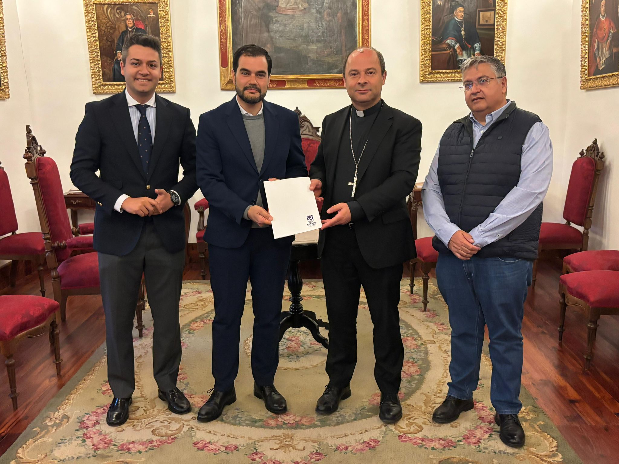 El Ayuntamiento de Puerto de la Cruz firma un acuerdo con el Obispado para la transformación de Punta Brava