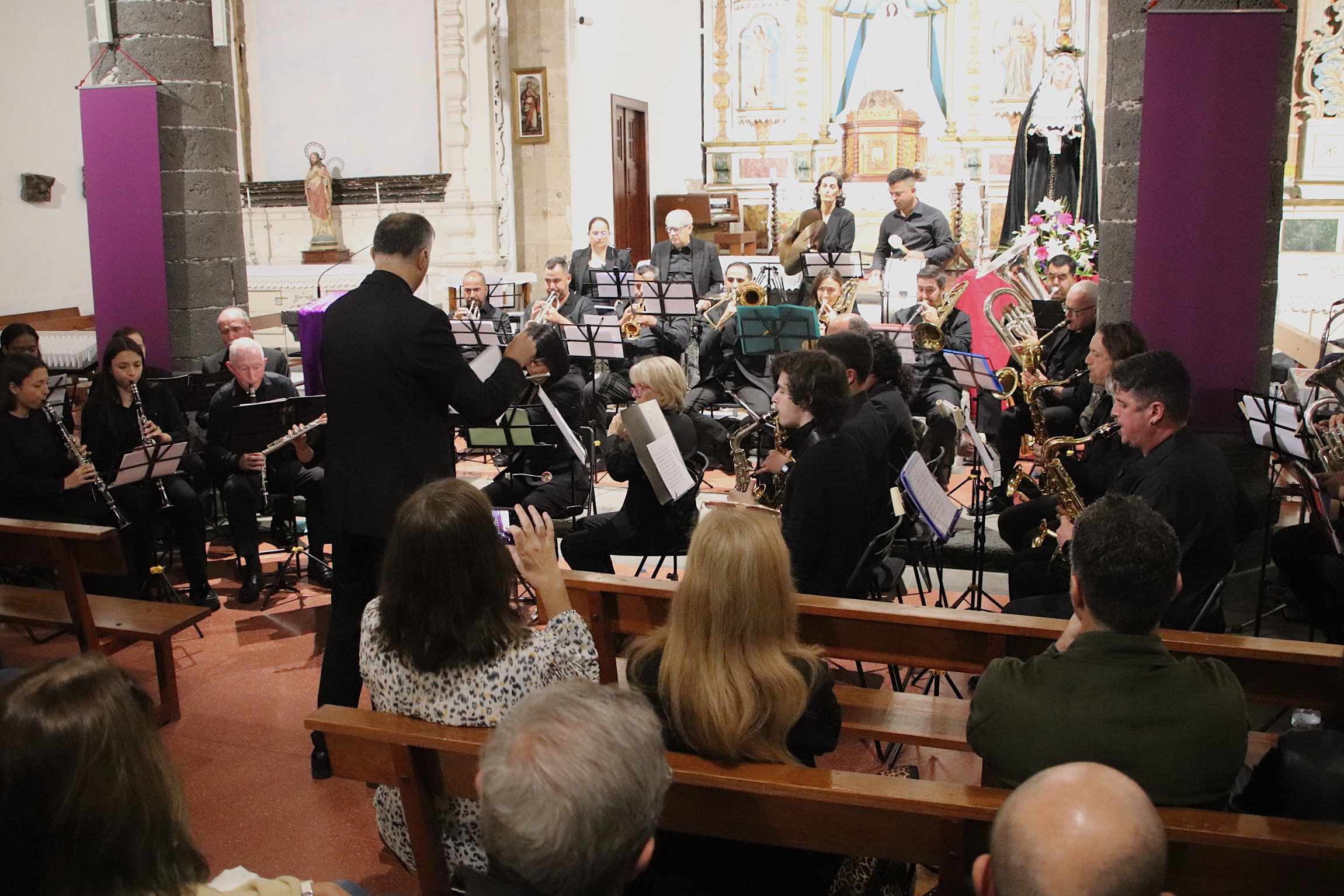 La música sacra enriquece la Semana Santa de Yaiza