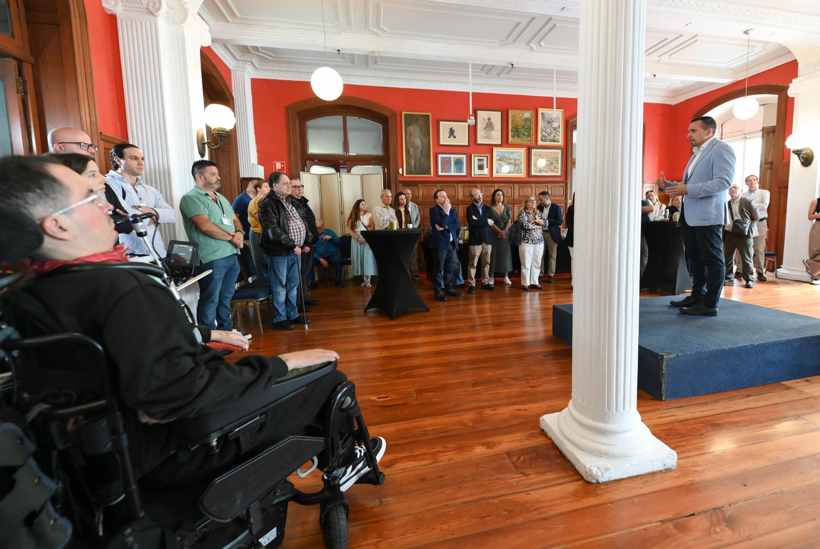 Adasat Goya participa en un encuentro con pacientes que reciben terapias respiratorias domiciliarias