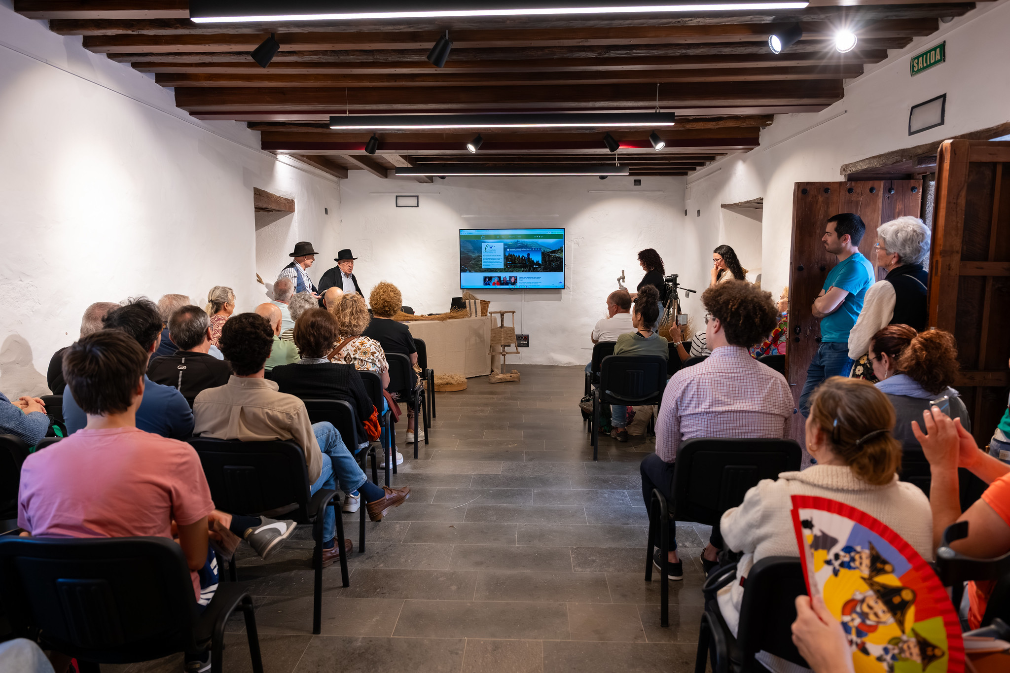 Presentación de los resultados del "Proyecto de recuperación de la memoria del lino en Risco Caído y las Montañas Sagradas de Gran Canaria"