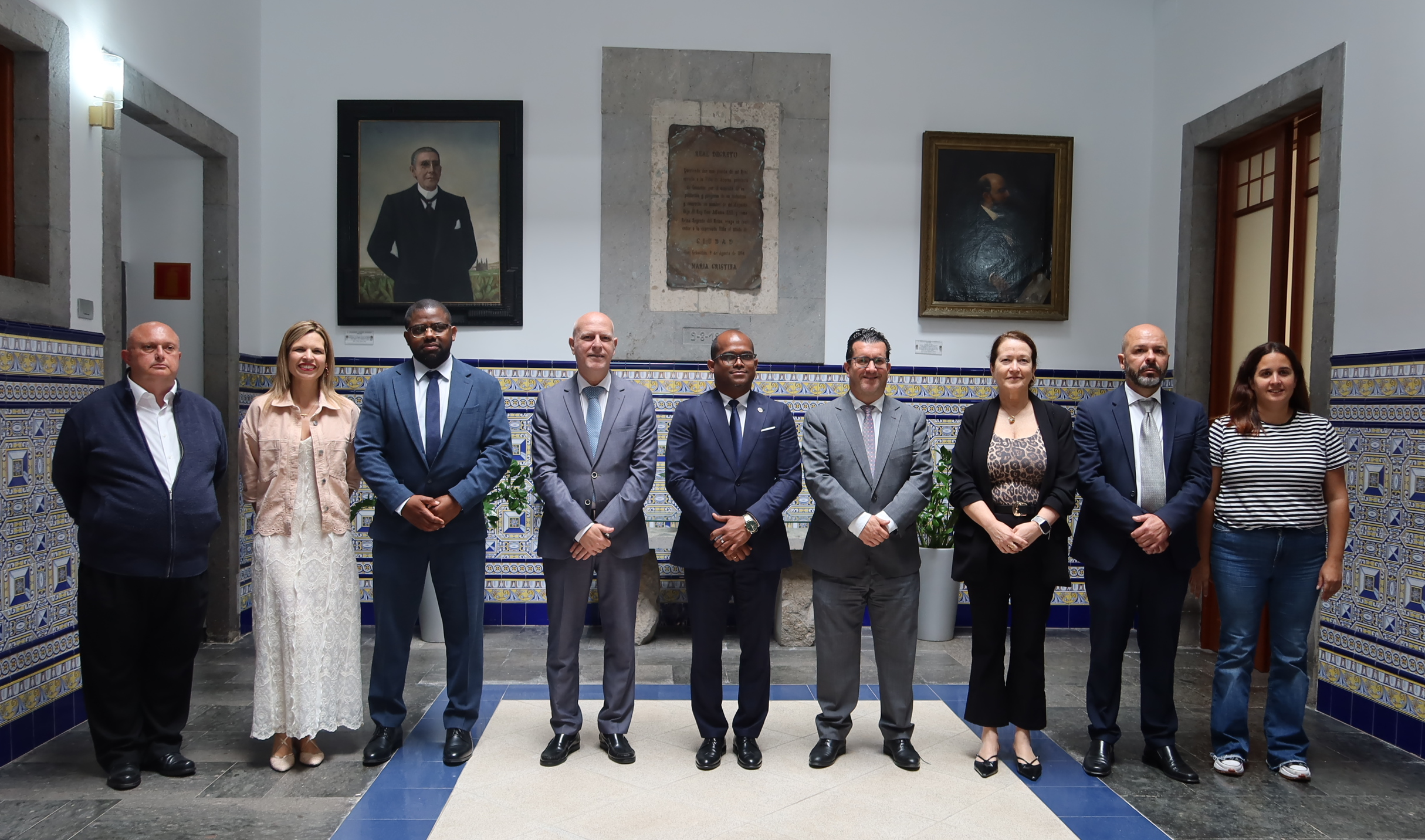 Arucas recibe la visita institucional del municipio de Santa Catarina de Cabo Verde