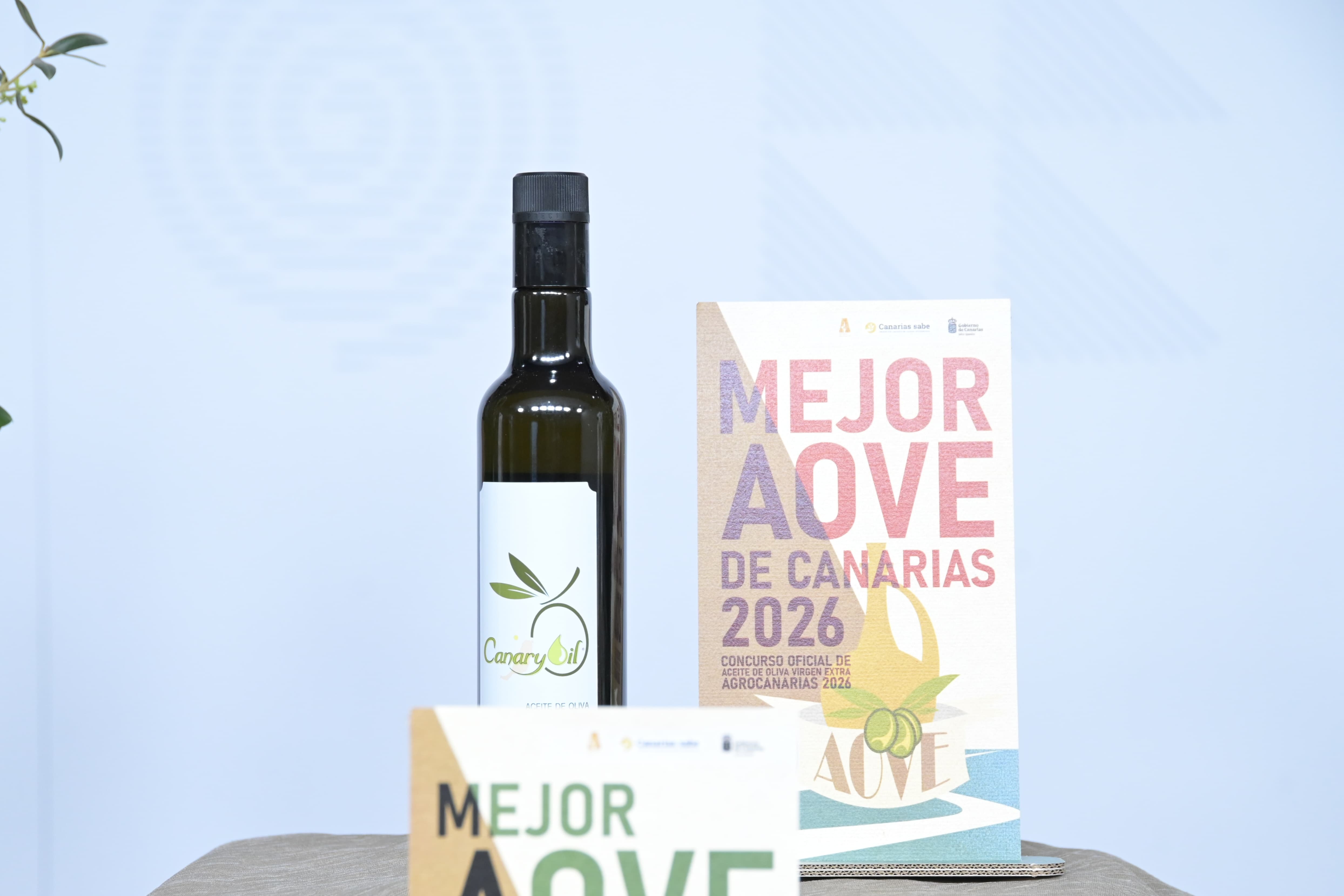 Canary Oil arbequina-hojiblanca, Mejor Aceite de Oliva Virgen Extra de Canarias en Agrocanarias 2026
