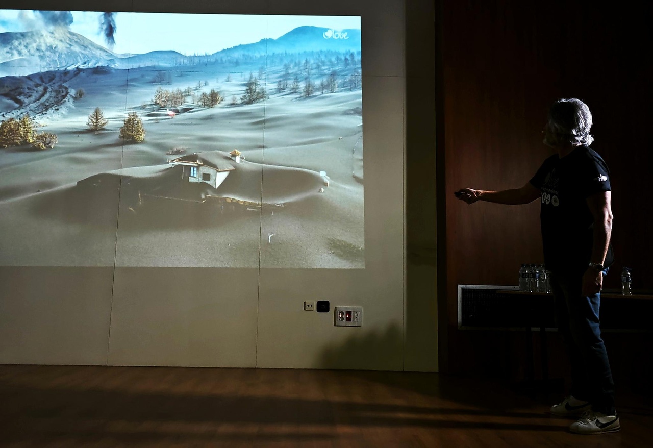 Charlas sobre riesgo volcánico consejos prácticos de autoprotección en Granadilla de Abona