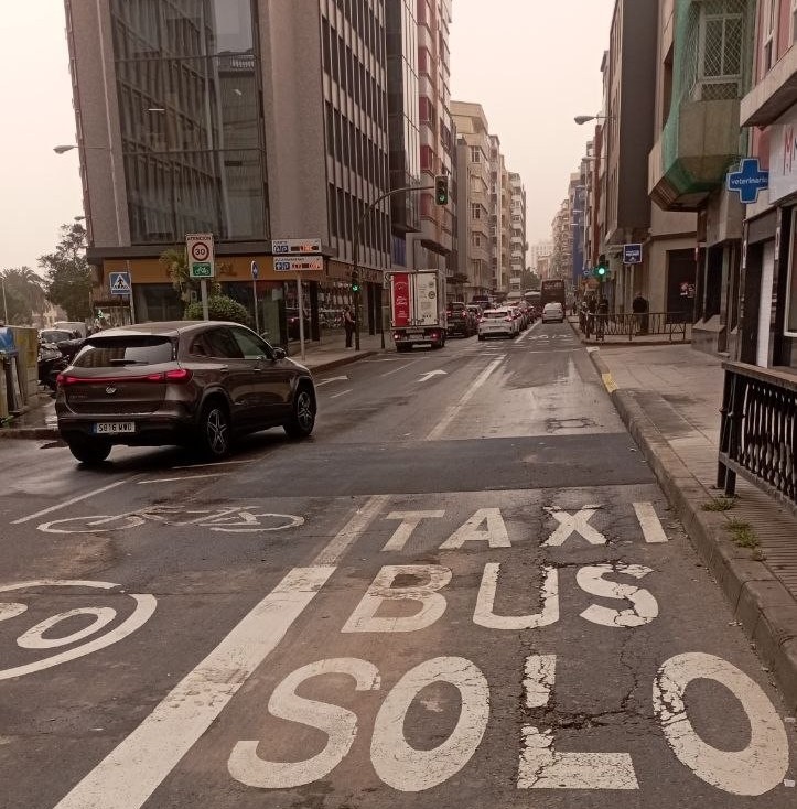 Emalsa finaliza los trabajos de mejora en la red de alcantarillado de la calle León y Castillo en Las Palmas de Gran Canaria