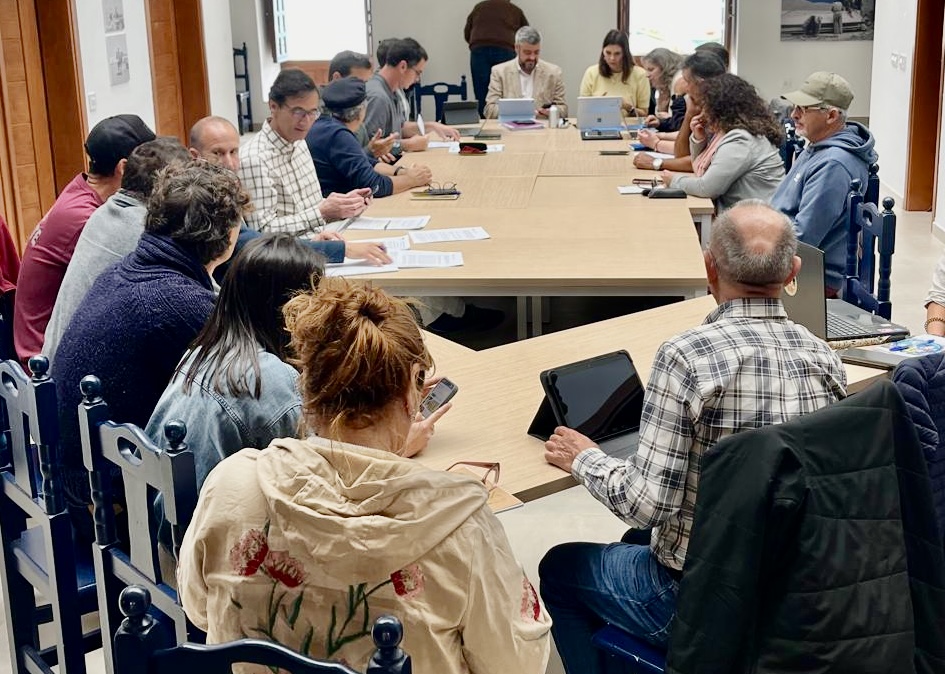 Alcanzado un acuerdo histórico para el sector pesquero artesanal de La Graciosa y Lanzarote en la Reserva Marina