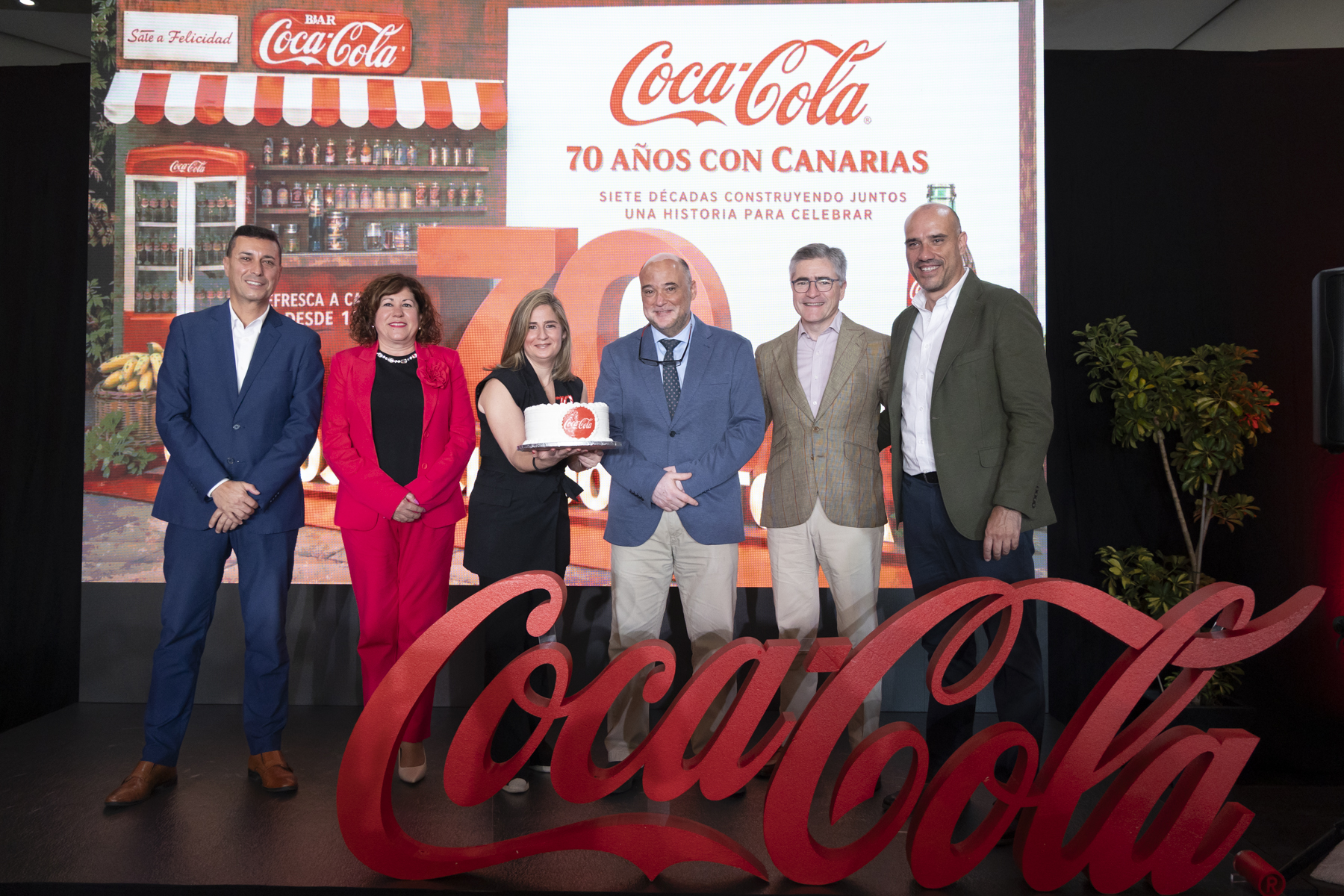 Coca-Cola aporta 433 millones de euros de valor añadido a la economía canaria