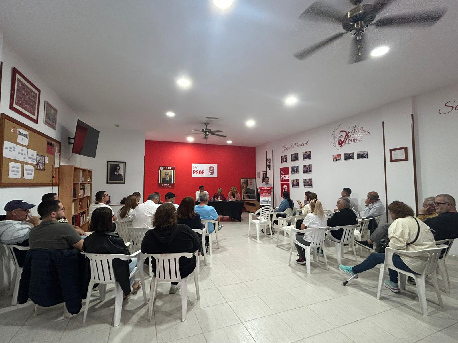 La Agrupación Socialista de Arucas realizó la charla "Realidad, derechos y retos de la dependencia en Canarias”