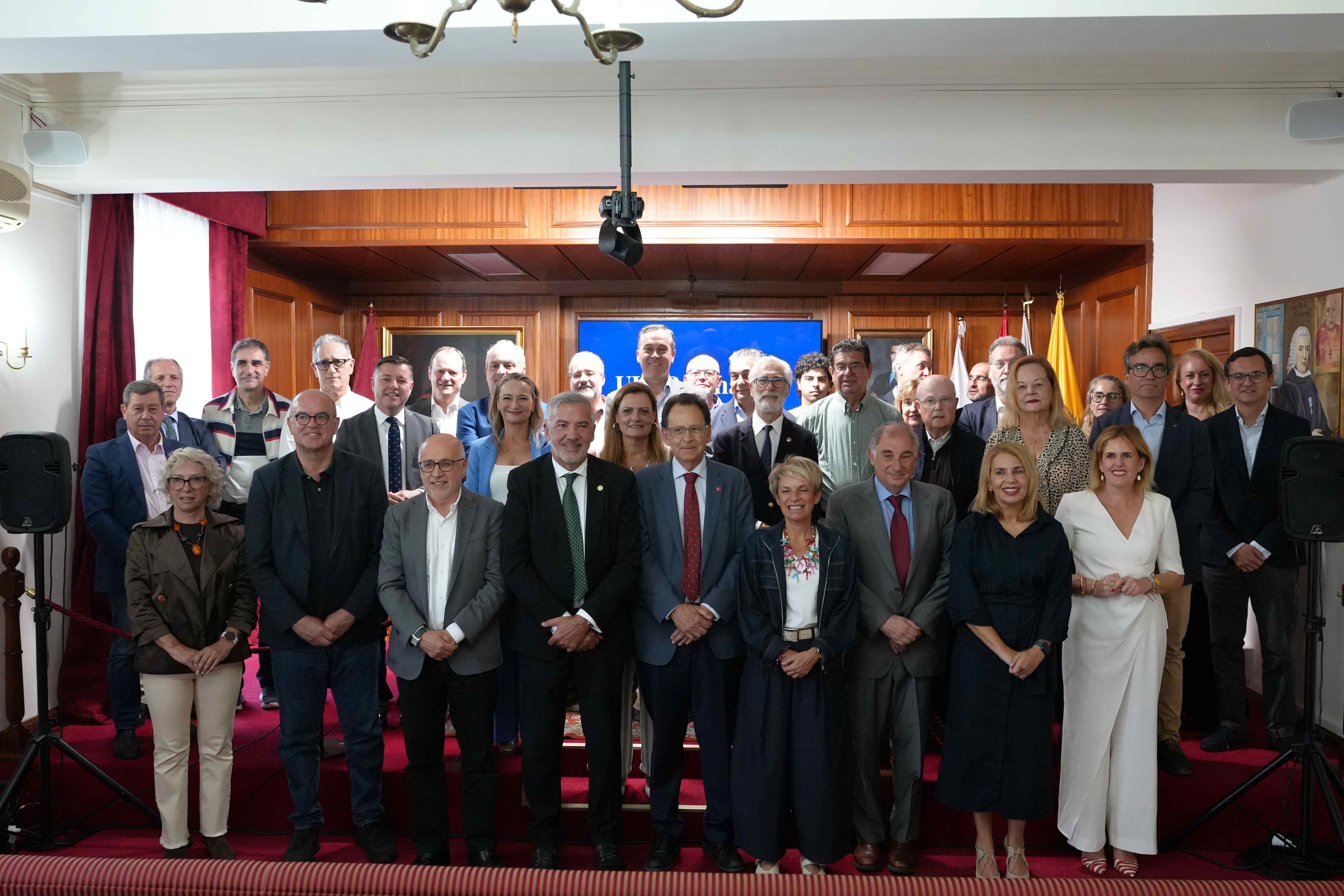 Los rectores de la ULPGC y ULL ‘aplauden’ el Manifiesto en Defensa de las Universidades Públicas