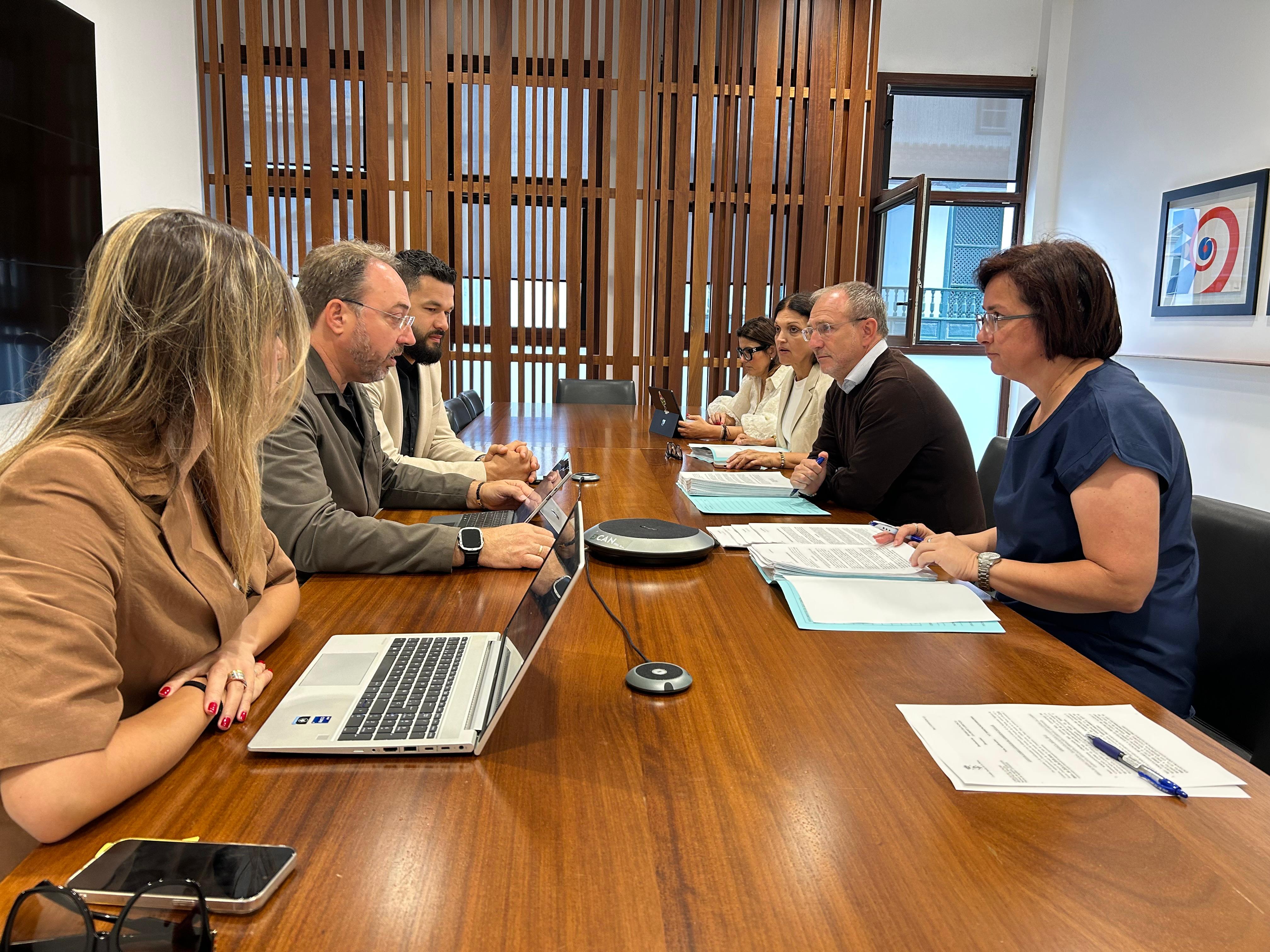 Firma del convenio de cooperación con la Fundación Canaria General de la Universidad de La Laguna