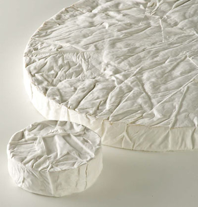Cricket St. Thomas Brie 2.35kg