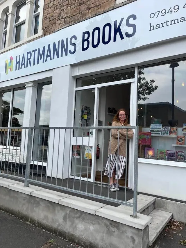 Hartmanns Books Shop front