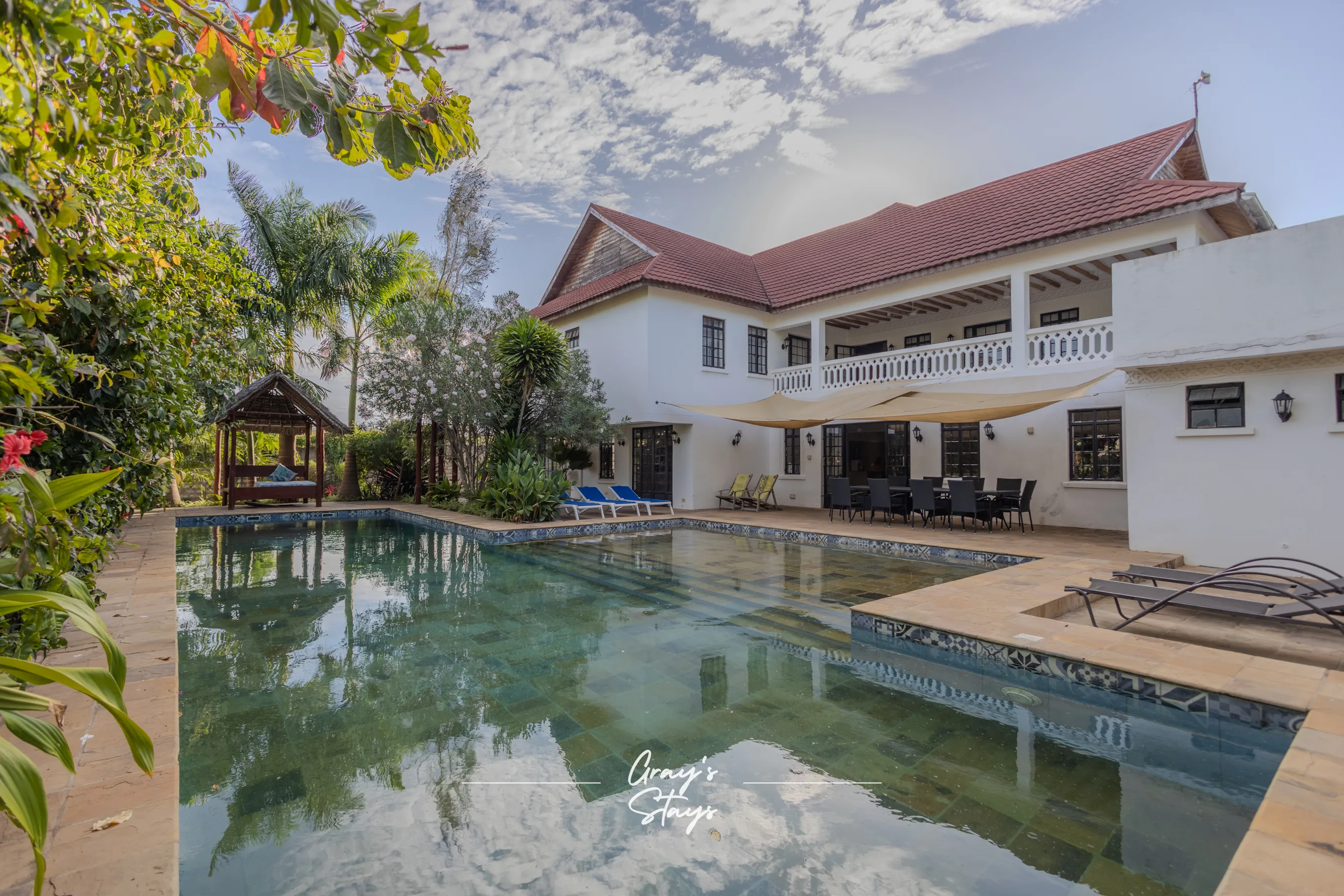 Villa Mega