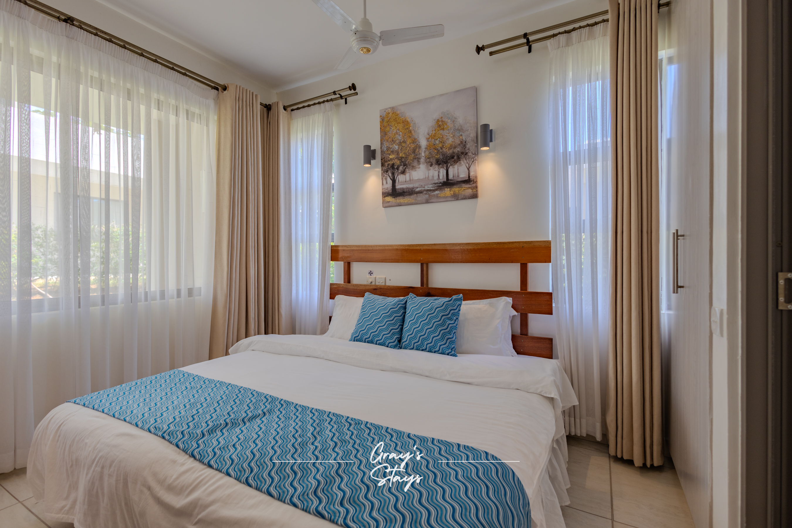 The White Pearl Villa