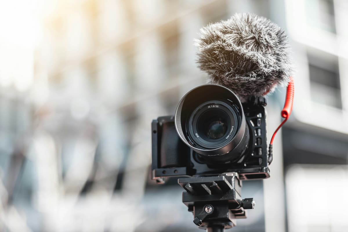 How to Record a 60-Second Video CV: UK Examples (2026)