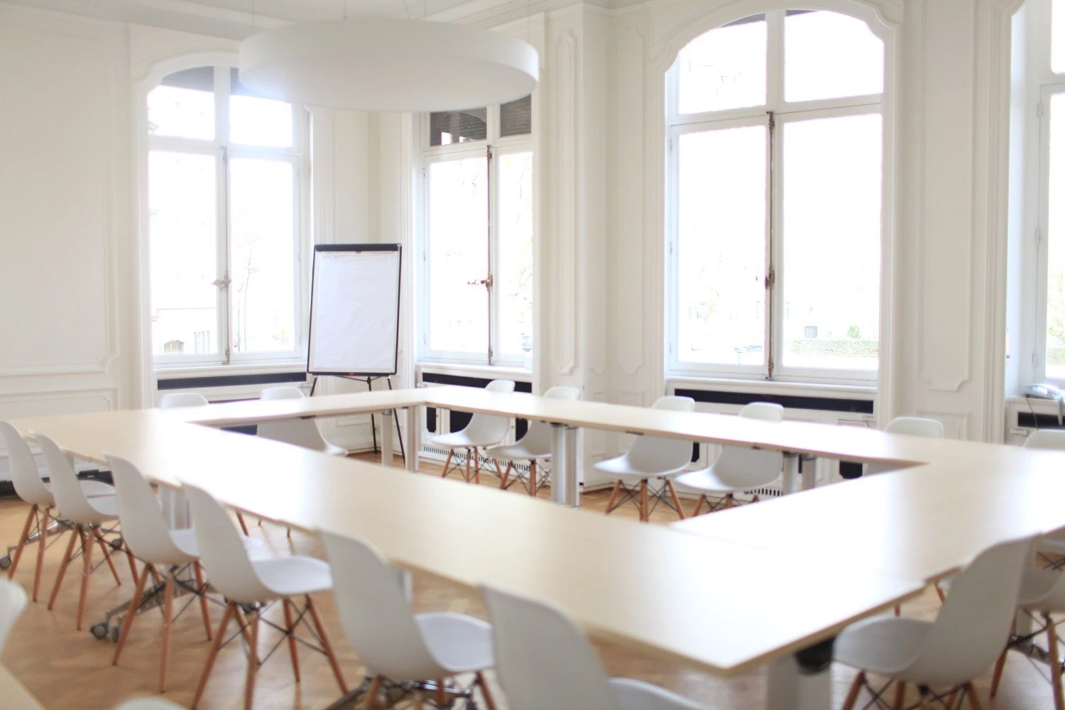 5c69589a3896cec89 at Coworking @ Topos Louise Coworking area in Bruxelles, Belgium