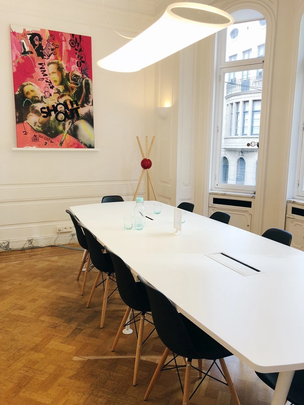 5c7154bb2410aa0a0 at Coworking @ Topos Louise Coworking area in Bruxelles, Belgium