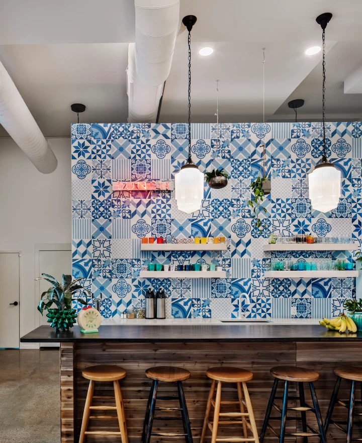 5ebd2a6a9d10e7588 at Limelight Cowork Coworking area in Cleveland, United States