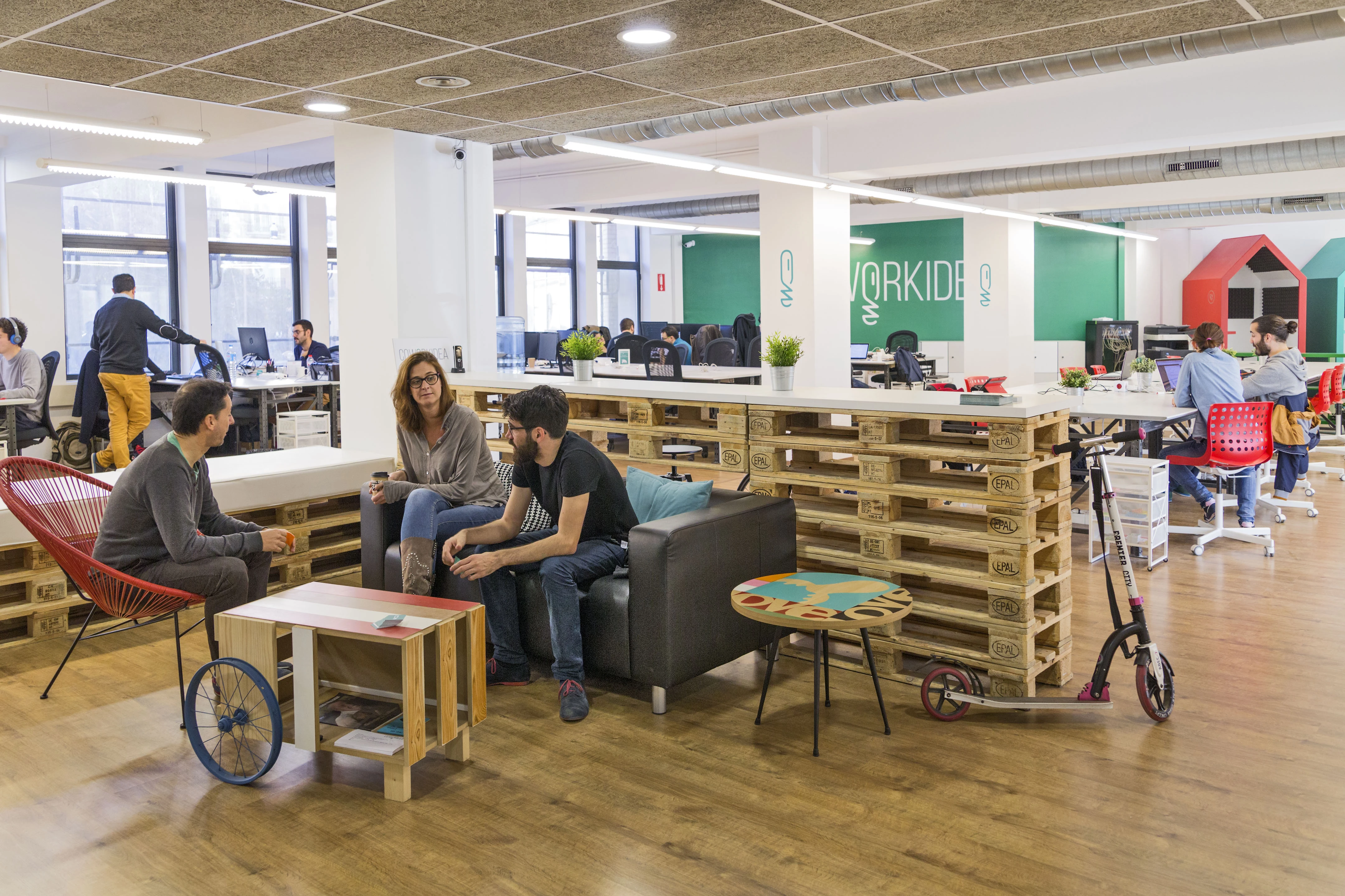 5fca3fe1a8238e96e at Coworkidea Coworking area in Barcelona, Spain