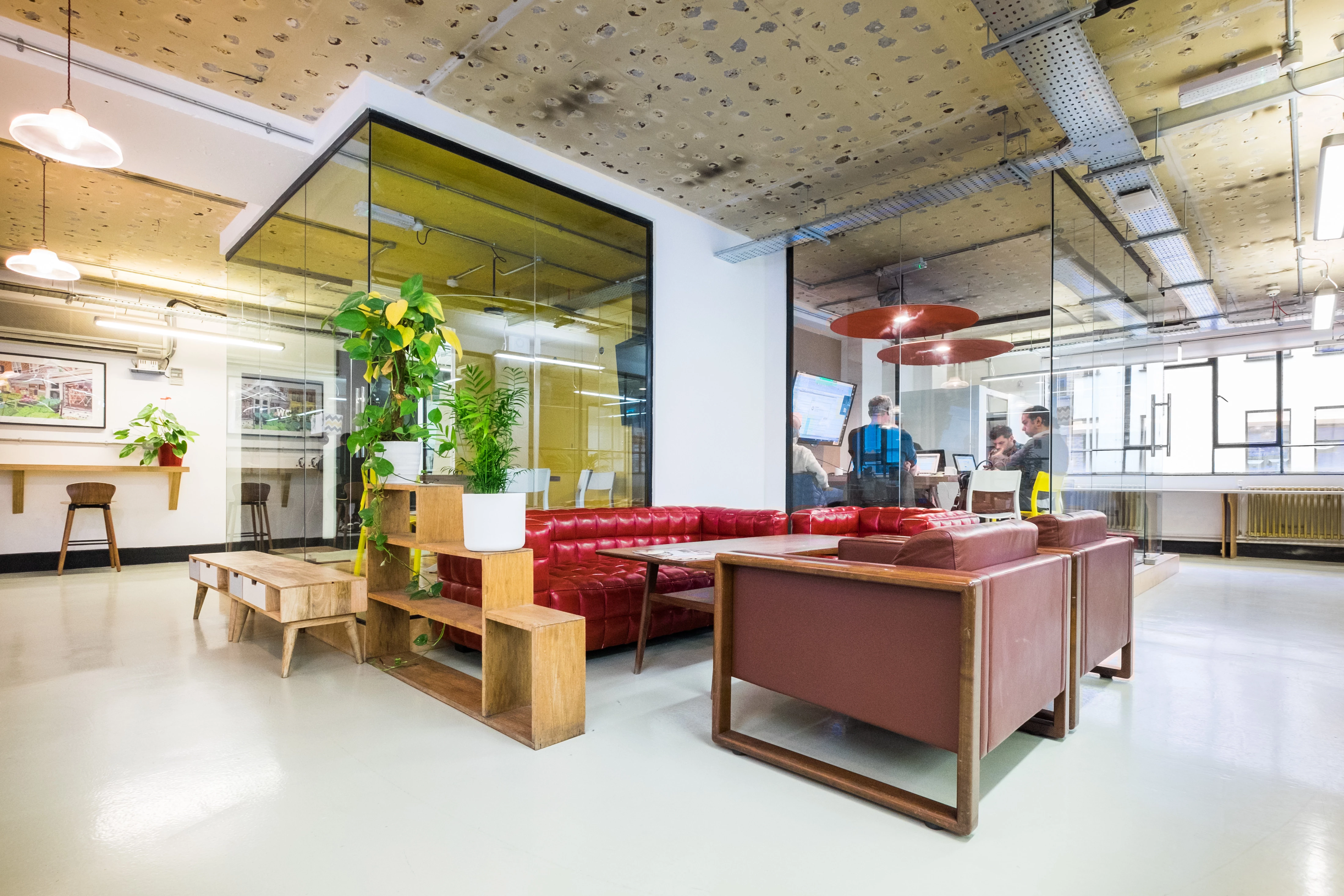 6065b80d8621244c4 at The Workers League - Bonhill Three Coworking area in London, United Kingdom