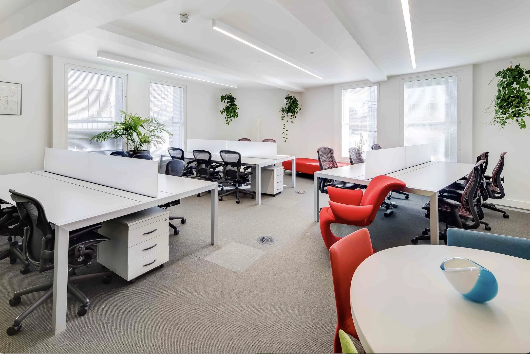 62dab91091b61e0c6 at eOffice Soho Coworking area in London, United Kingdom