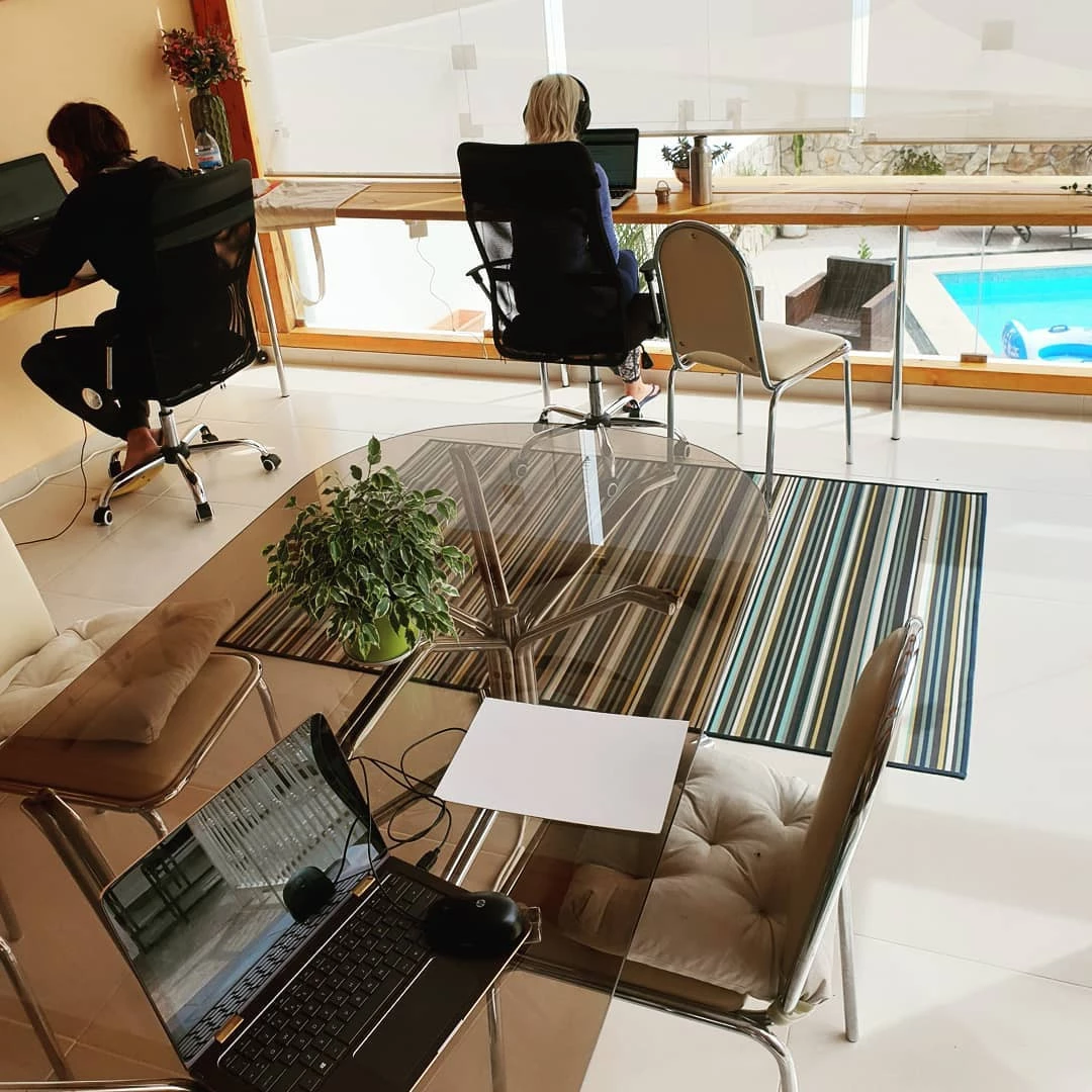 6315eb6c6e6c8b7ee at The Pipe Dream Coworking area in Ferrel, Portugal