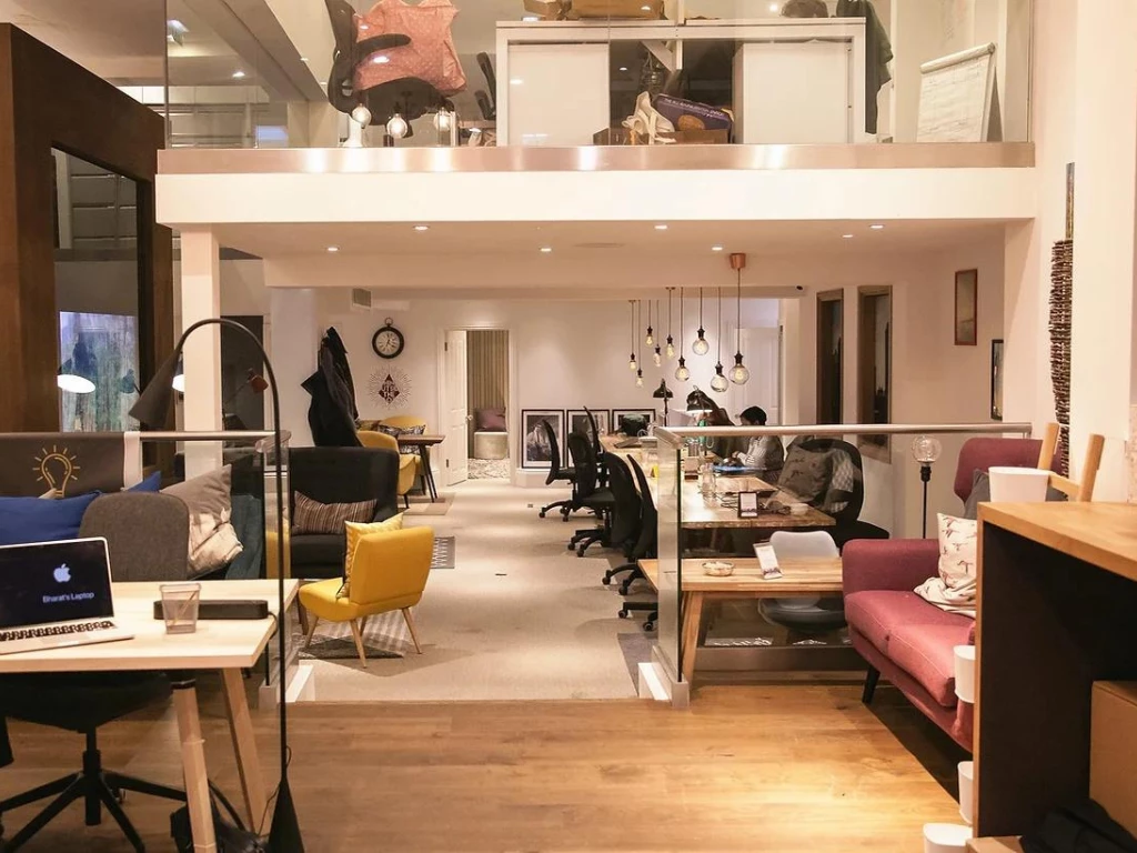 633dc64fc877c2915 at Idea Space Coworking area in London, United Kingdom