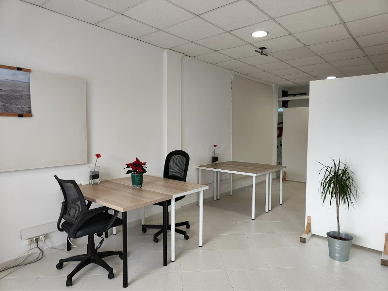 639093f48a5013666 at Cocowork Alcudia Beach Coworking area in Alcúdia, Spain
