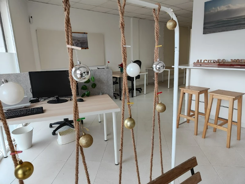 639093f8c8e104c5b at Cocowork Alcudia Beach Coworking area in Alcúdia, Spain