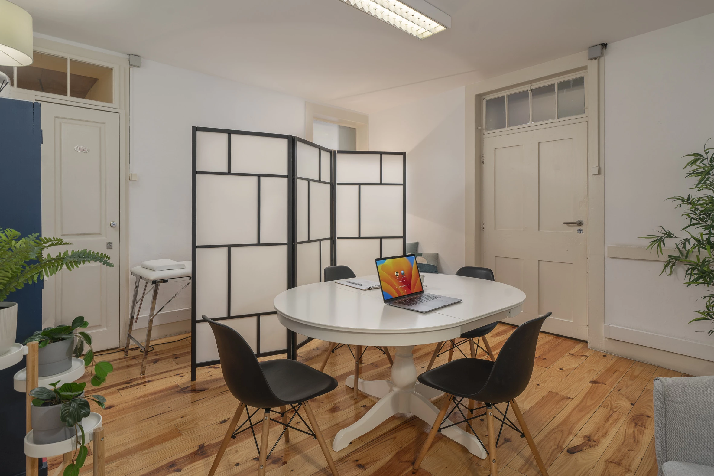 66190593a10bd1bb9 at Cowork Funchal Coworking area in Funchal, Portugal