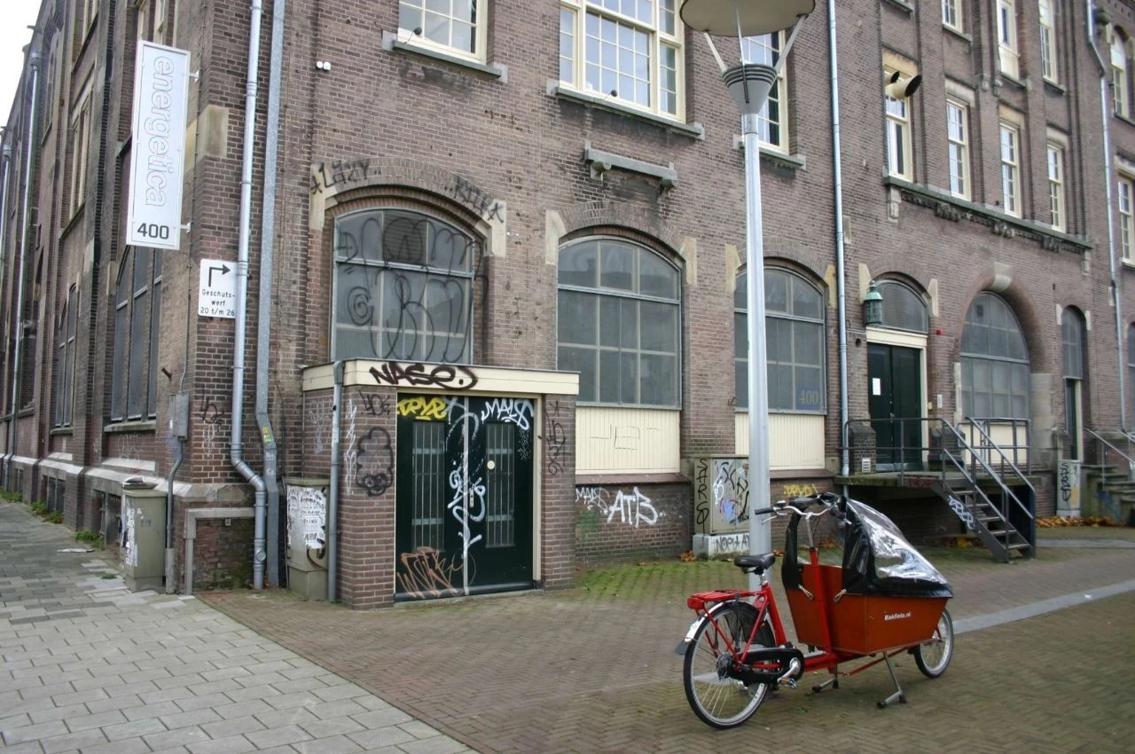 684aec2c87eeed93e at Hot Desk Coworking area in Amsterdam, Netherlands