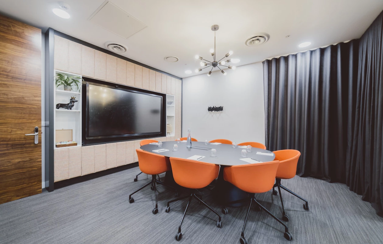 628fa6901a1b9692f at Orange Meeting Room Meeting room in London, United Kingdom