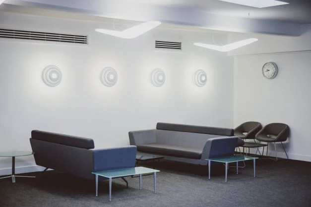 629e51009b9711efa at Vanguard Meeting Room Meeting room in Crawley, United Kingdom