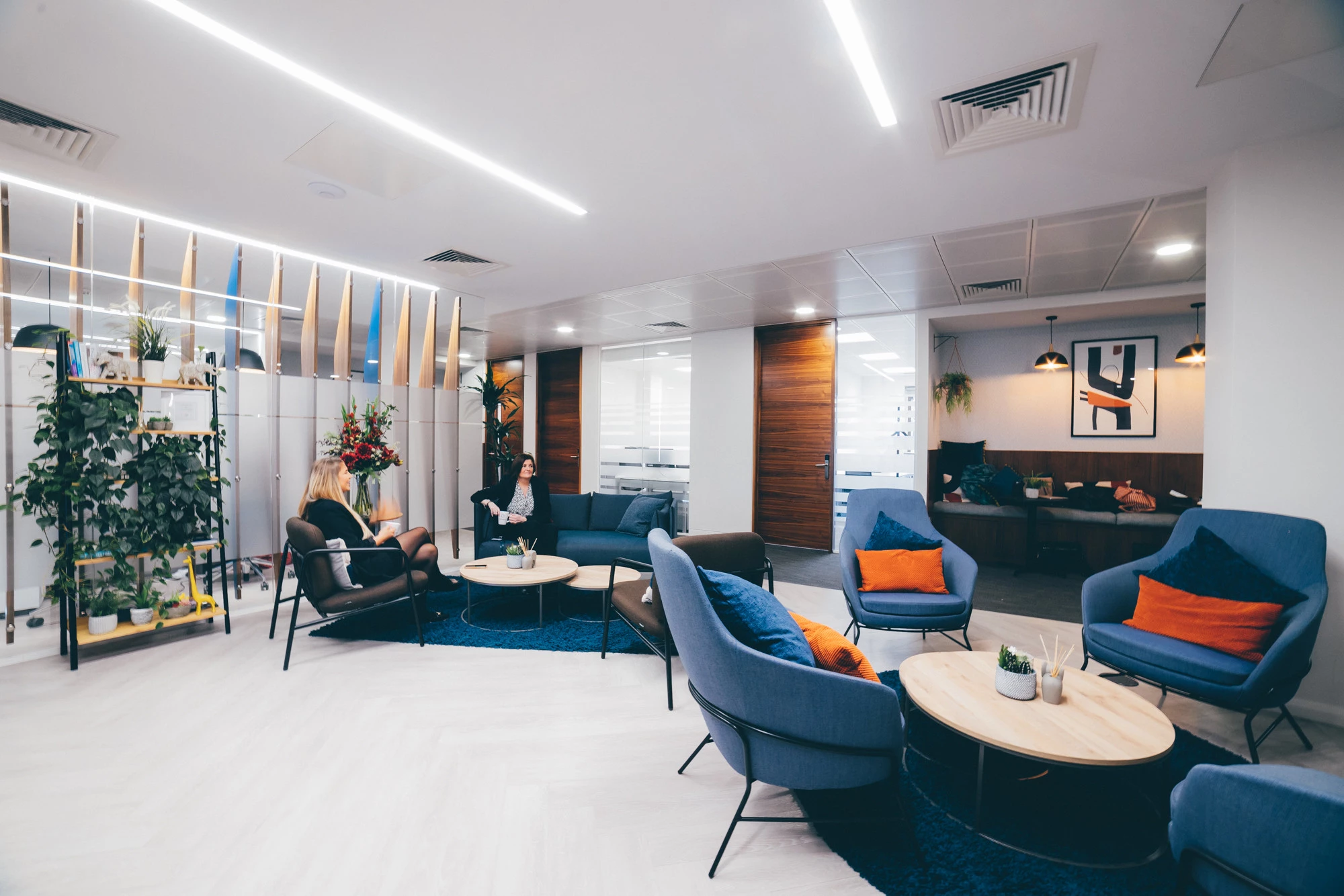 629e54de25f8d4b02 at The Shires Suites Meeting Room Meeting room in Leeds, United Kingdom