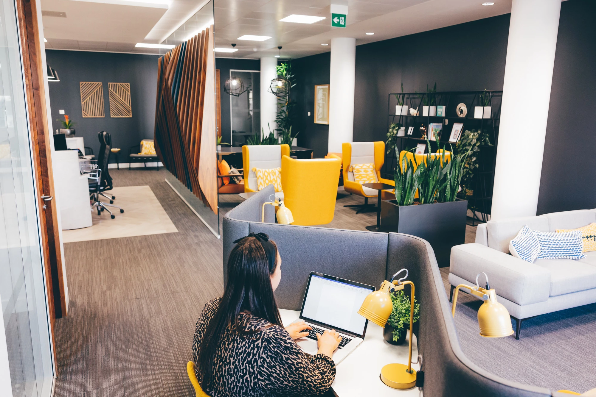 62af7c6de9c487eac at Moore Meeting Room - 8 People Meeting room in Glasgow, United Kingdom