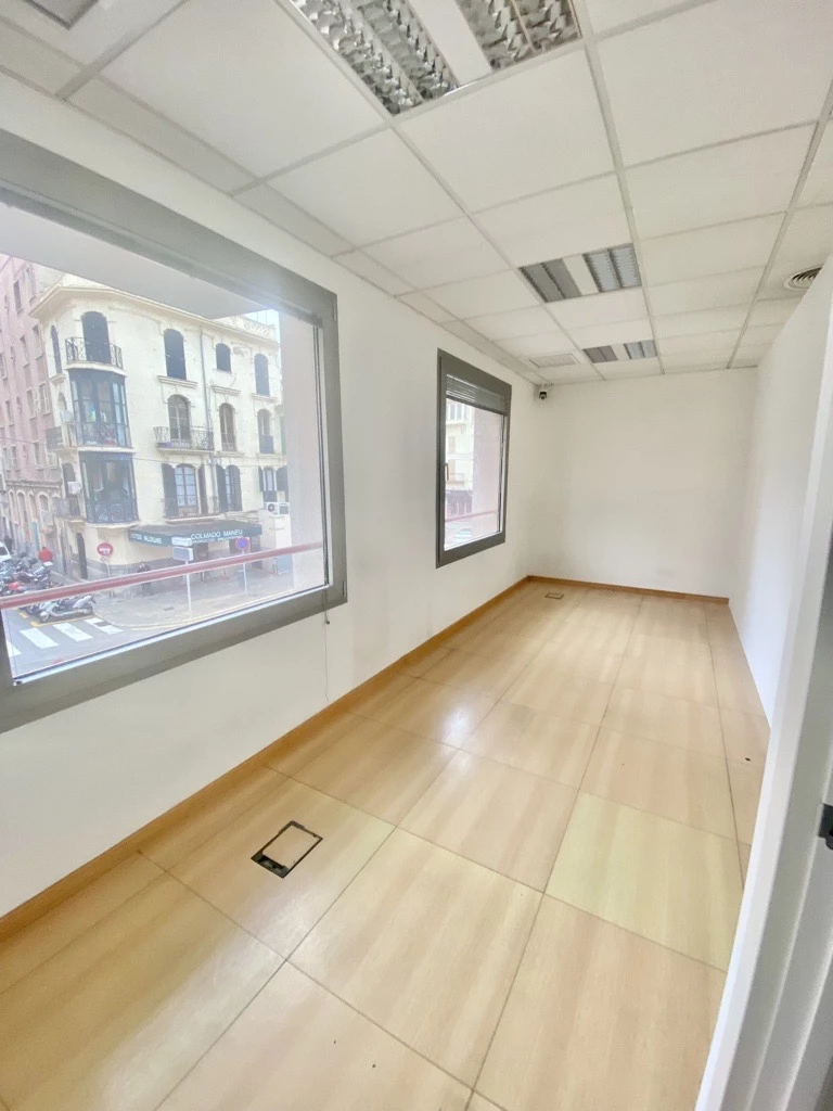 632217332357cda8c at Meeting Room @ Where to Work Palma Meeting room in Palma, Spain