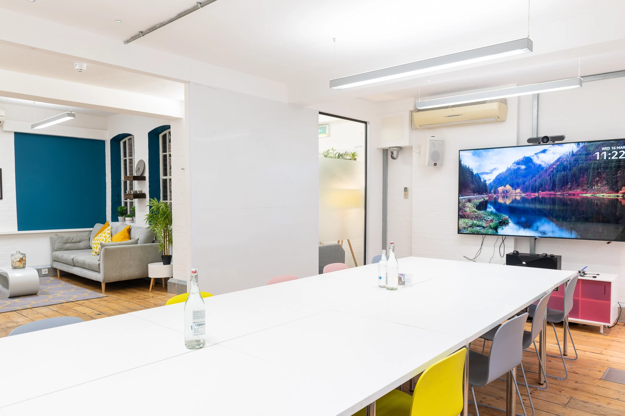 633aca4c42b35d707 at Warehouse @Sutherland Labs Meeting room in London, United Kingdom