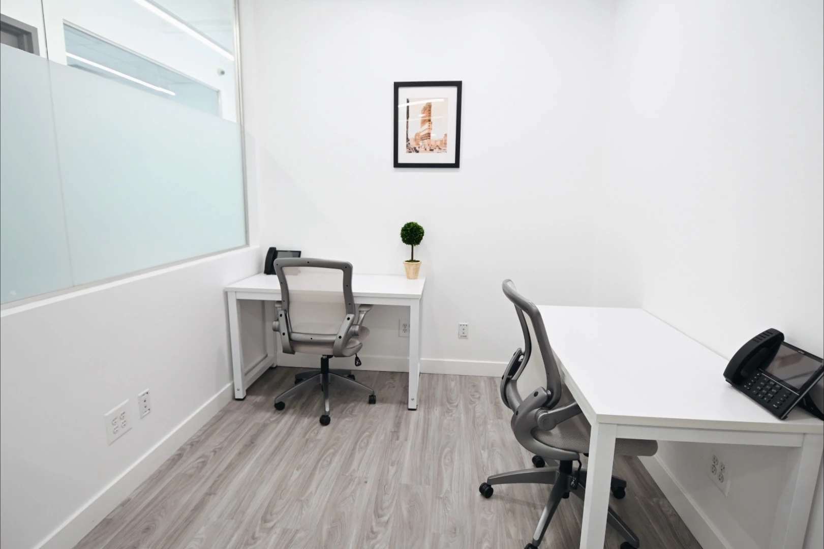 630e79cde601b0f96 at Suite 1244 @ Eony New York Office in New York, United States
