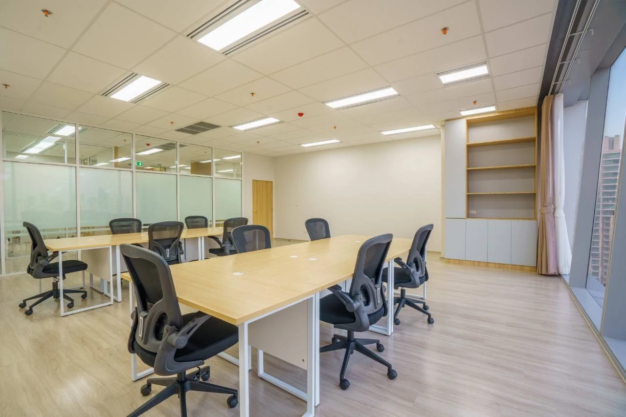 6841329ae348d2b8a at Office Space Office in Bangkok, Thailand