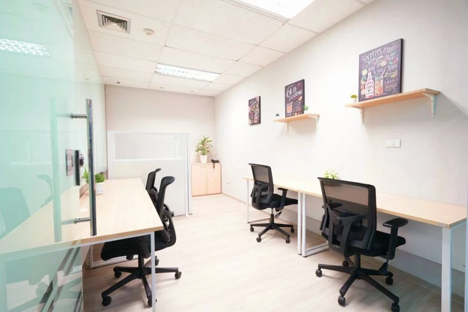 684144e0e131f13f3 at Office Space Office in Bangkok, Thailand